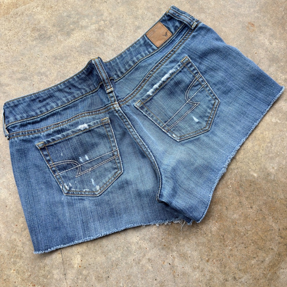 Vintage Y2K American Eagle Distressed Denim Shorts Blue Jorts 32 Waist g5b